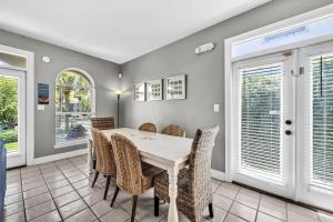 Destin Family Retreat Private Pool and Beach