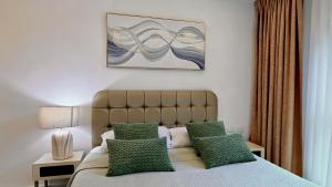 Laguna Beach Resort 2 Pool and Free Utilities