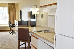 Studio with 2 King Beds - Non-Smoking  room in Extended Stay America Suites - Washington DC - Rockville