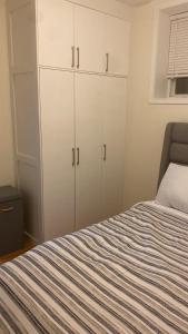 Cozy Two-Bedroom Basement Suite
