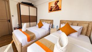 Desired Atmosphere Safaris 2