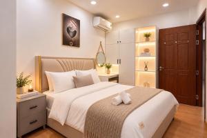 Nhà phố nguyên căn Đông Tăng Long - Homestay Adora Homes
