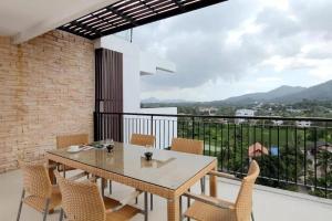 Surin Park Penthouse Sea View by Destada