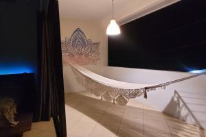 Modern Luxury Apartment In town and Peaceful with AC and hot water