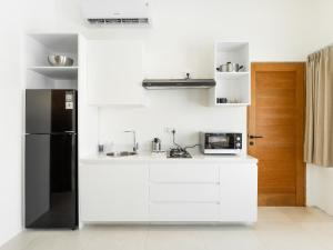 1BR Tropical Apartment With Shared Pool in Berawa