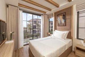 Beelee Stayin Private Pool and Garden Villa
