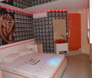 Motel Fest (Adults Only)