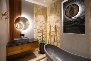 Villa Senja - New Modern 3 BR in Uluwatu