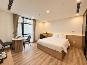 GEM Hotel And Residence