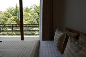 Kelapa Surf Villa