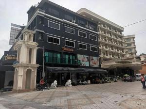 Golden Star Pattaya