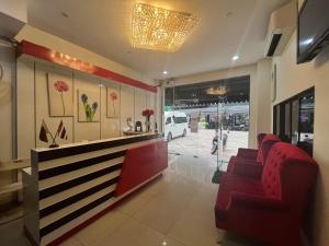 Golden Star Pattaya