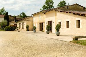 B&B / Chambres d'hotes Chateau La Mothe du Barry : photos des chambres