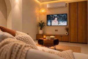 Mist n Meadows with Smart TV and XBOX