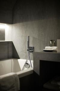 Hotels Relais & Chateaux La Maison Des Tetes : photos des chambres