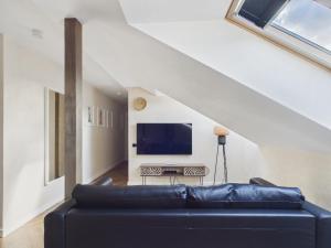 B34 Loft Apartments