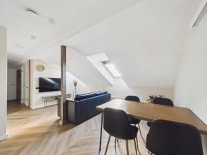 B34 Loft Apartments