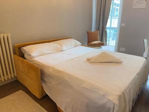 5 minutes walk from the Olympic Stadium