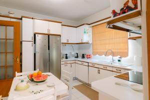 Sophia Penthouse in Glyfada Center 120sqm Terrace