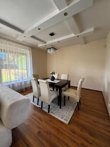 3 BD Santariskiu Townhouse w-Balcony I cohost