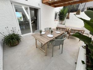 Santo Tomás - Modern Townhouse with Sea Views - LUAL
