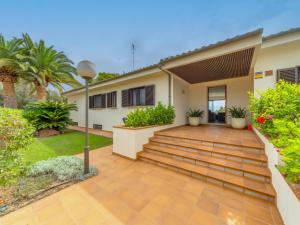 Villa Villa ES Pinaro - Beach Front by PriorityVillas by Interhome