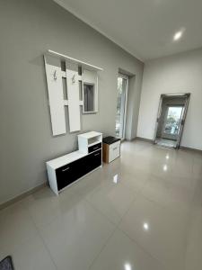 BC APARTMENTs