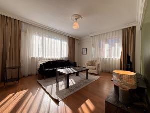 Modern 3BR Near Metro and Cevahir