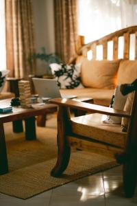 Homeannex03