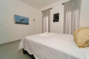 Family Villa with Pool, BBQ, 5 Min from Macao Beach
