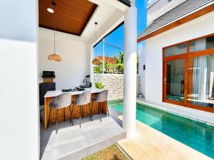 Chandana Modern Tropical Villa 2BR