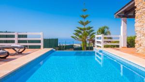 Villa Infinity Torrox by Ruralidays