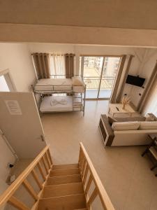 FRIENDLY DUPLEX SHËNGJIN Përballë Rafaelos