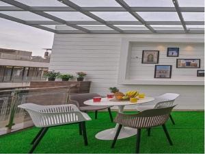DanCenter Azure Oasis Villa | 4BHK | Pvt Pool | Lonavala