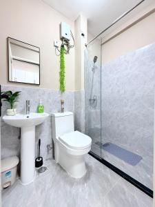 Candy Stays KE-Cozy spacious room along Ngong Rd