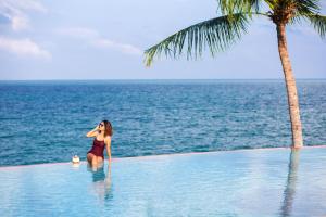 Coral Cliff Beach Resort Samui