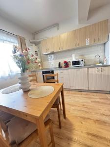 Glam Apartments Lipatti Green Edition - Parking option