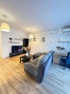 Glam Apartments Lipatti Green Edition - Parking option