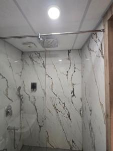 Elan stay near expomart and parichok