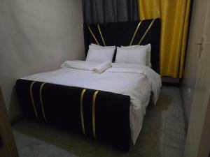 Evin royal apartments