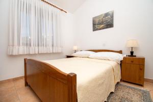 Apartments Mirjana