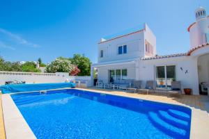66 ADM Clara - Beautifully Renovated Villa