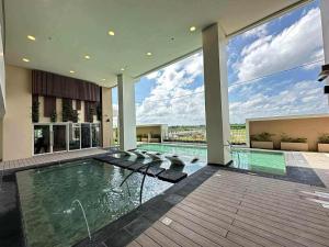 Yvans by The KlayVan Prive at La Cassia Residences