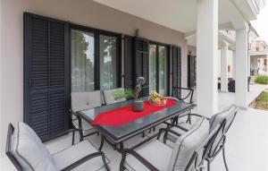 Beach Front Apartment In Porec With Wifi