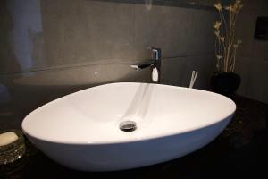 Comfort and amenities on Avenida Roosevelt