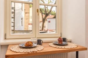 Cozy quiet new apartment in Karlin square