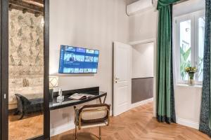 Babuino Palace&Suites Apartment with Terrace