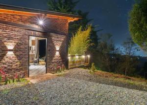 Cabin Glamping y Jacuzzi, 10 Min de JMC 30 Min Medellín