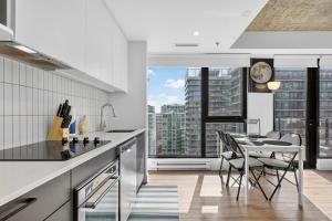 Elegant 01 bedroom with Parking Downtown