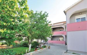 Nice Apartment In Zadar With Wifi
